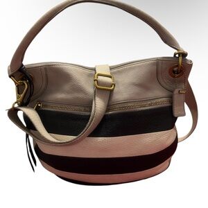 Fossil Black and Cream Shoulder Bag with Modern Design